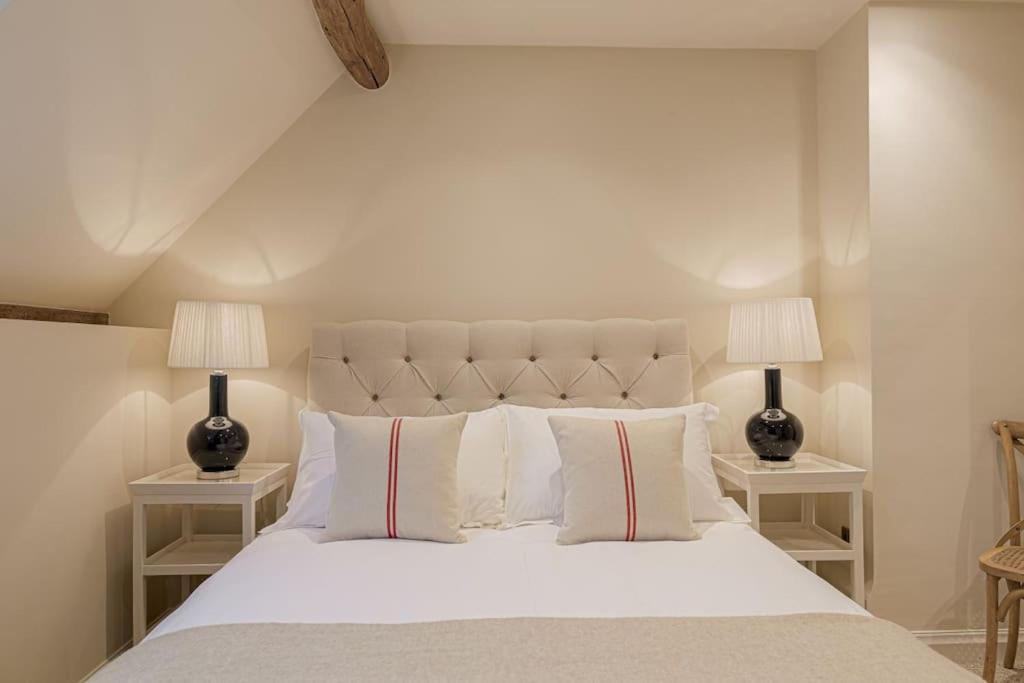 East Barn Cottage - Refurbished Barn Conversion! Weston Subedge Exterior photo