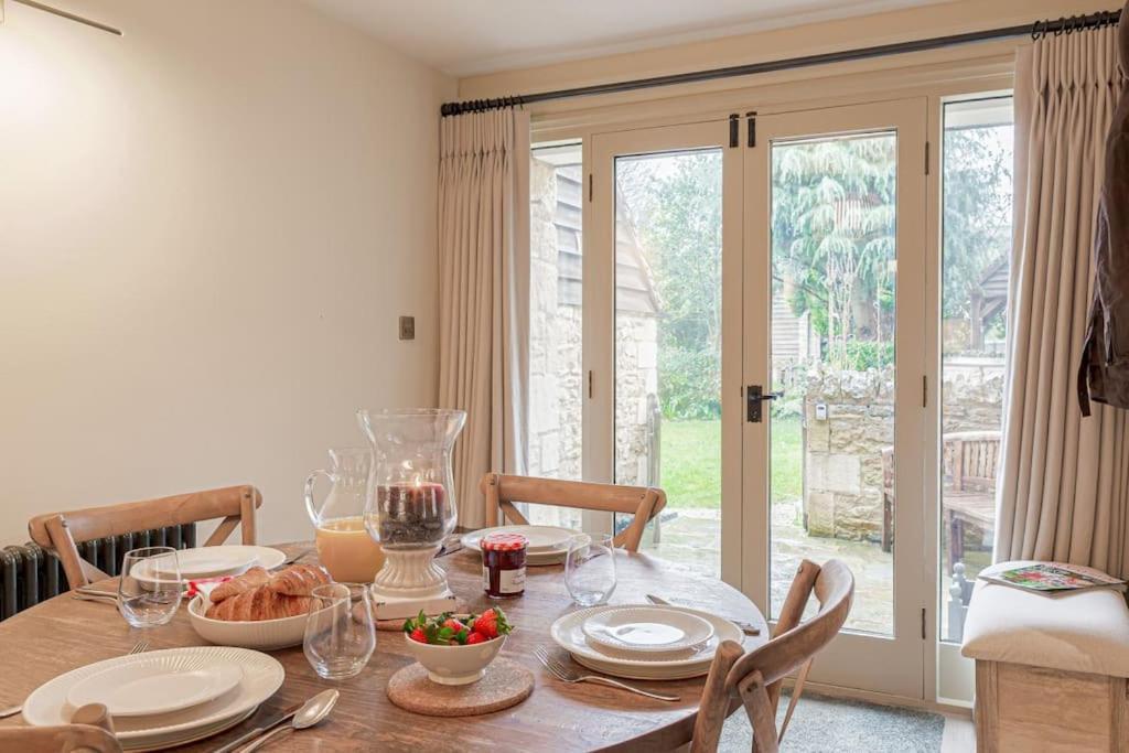 East Barn Cottage - Refurbished Barn Conversion! Weston Subedge Exterior photo