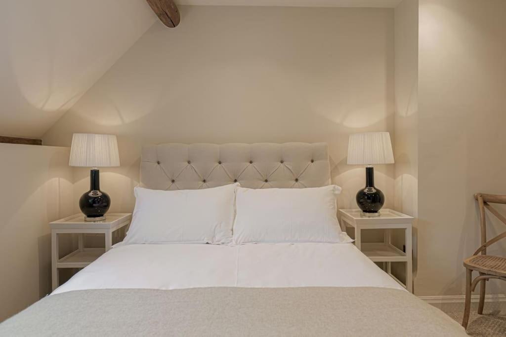 East Barn Cottage - Refurbished Barn Conversion! Weston Subedge Exterior photo